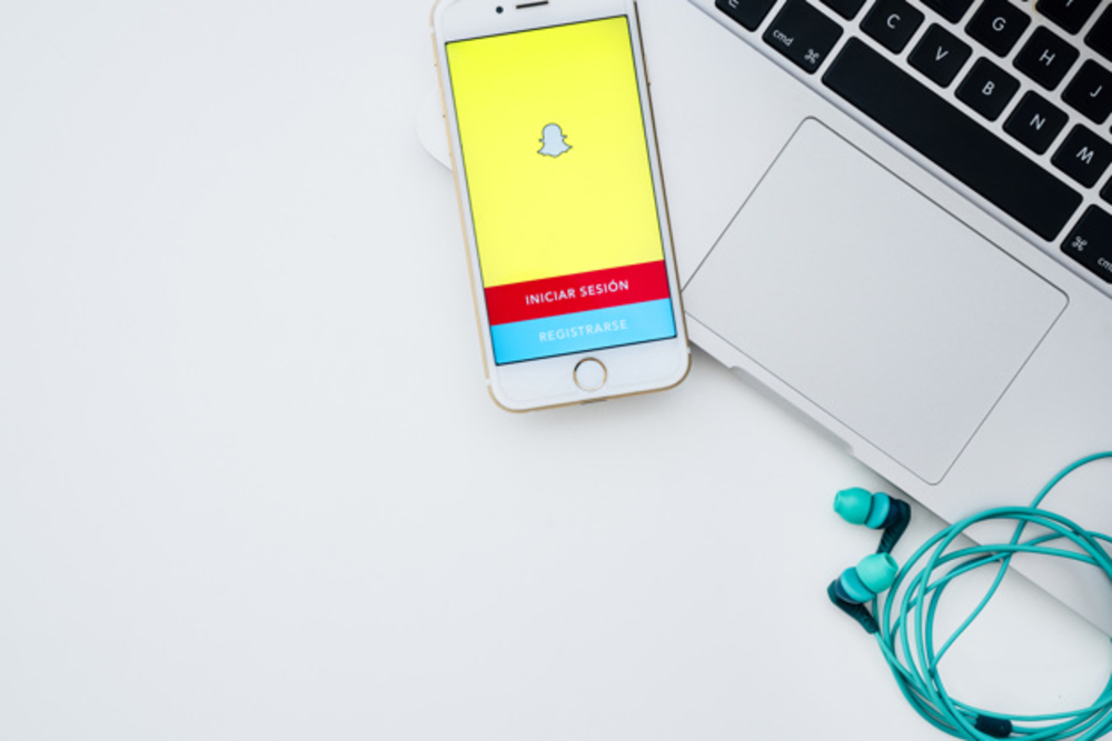 How Does Snapchat Work to Effectively Boost Social Media Presence?